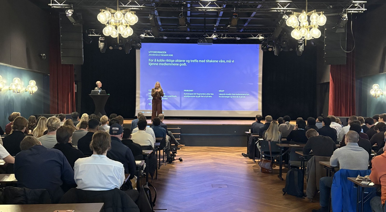 Cathrine Stien, klyngeleder i Digin, presenterer